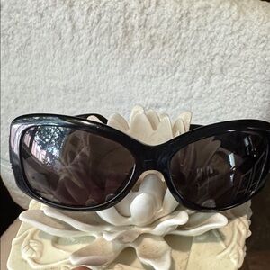 Versace Elegant Black Sunglasses